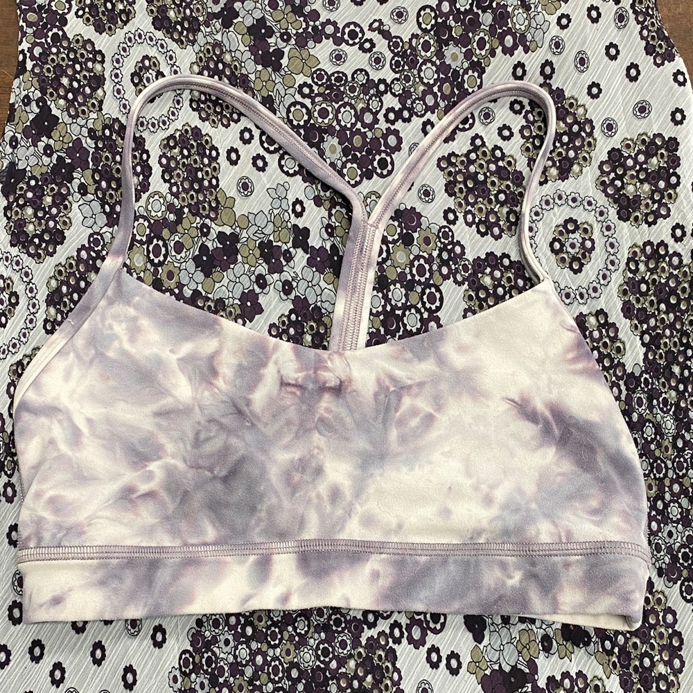 Lululemon tie dye sports bra